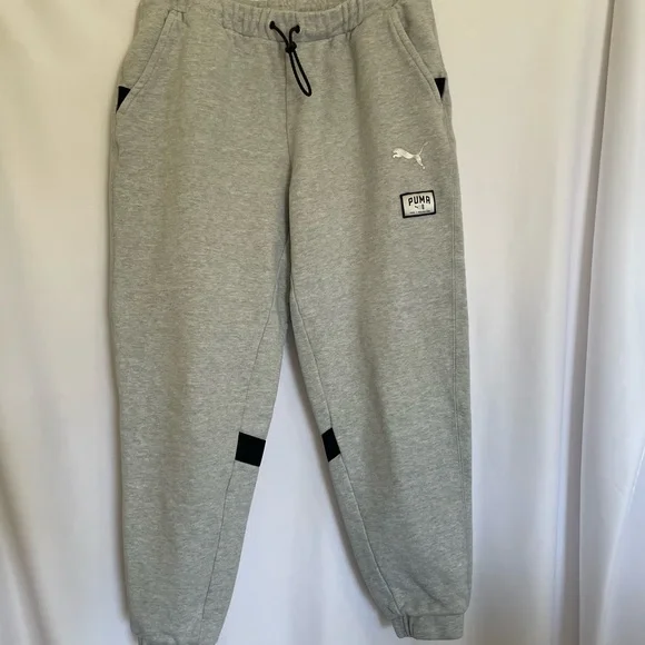 Puma x Adriana Lima Cropped Sweatshirt and Sweatpants Set. Size XS - Picture 6 of 7